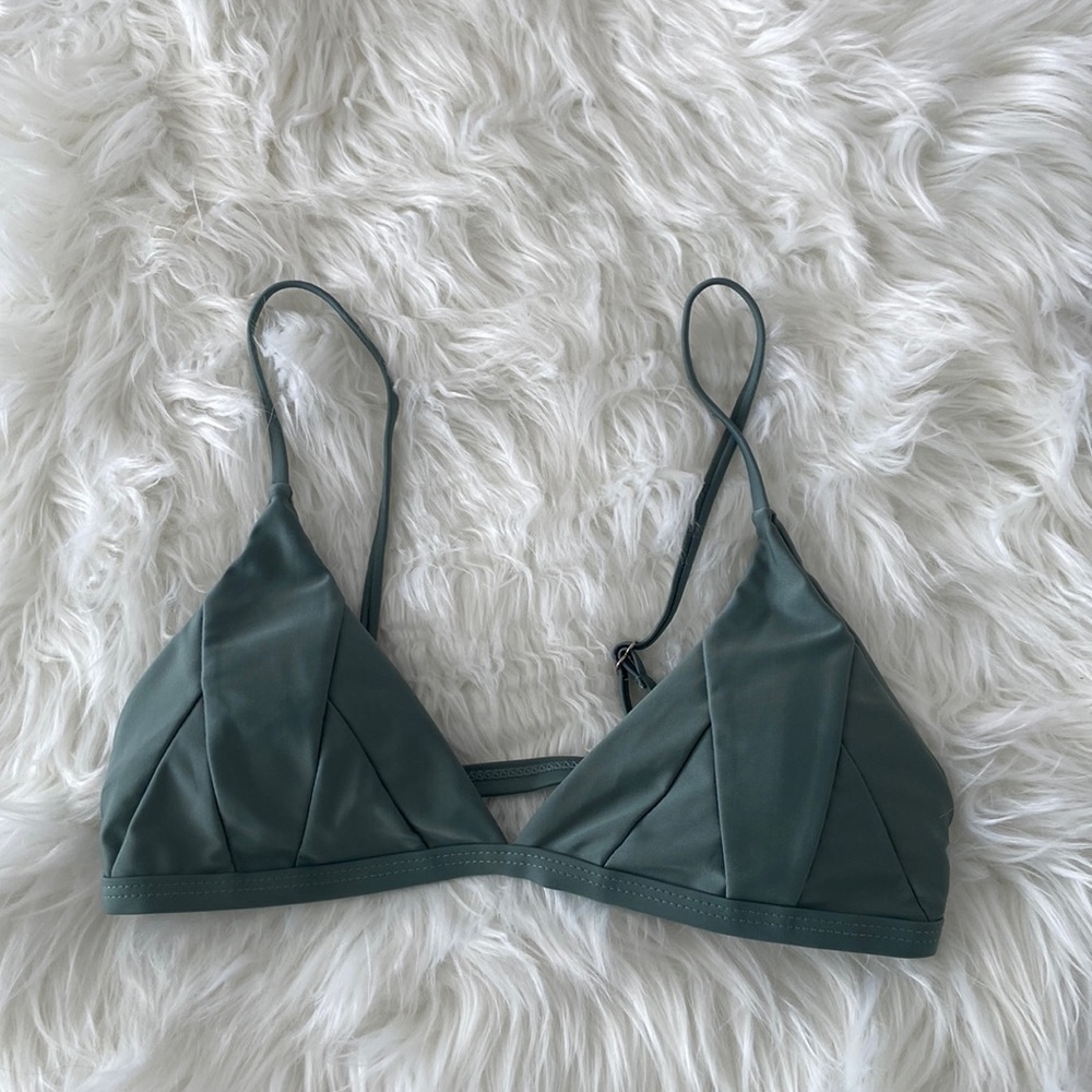 Bikini top